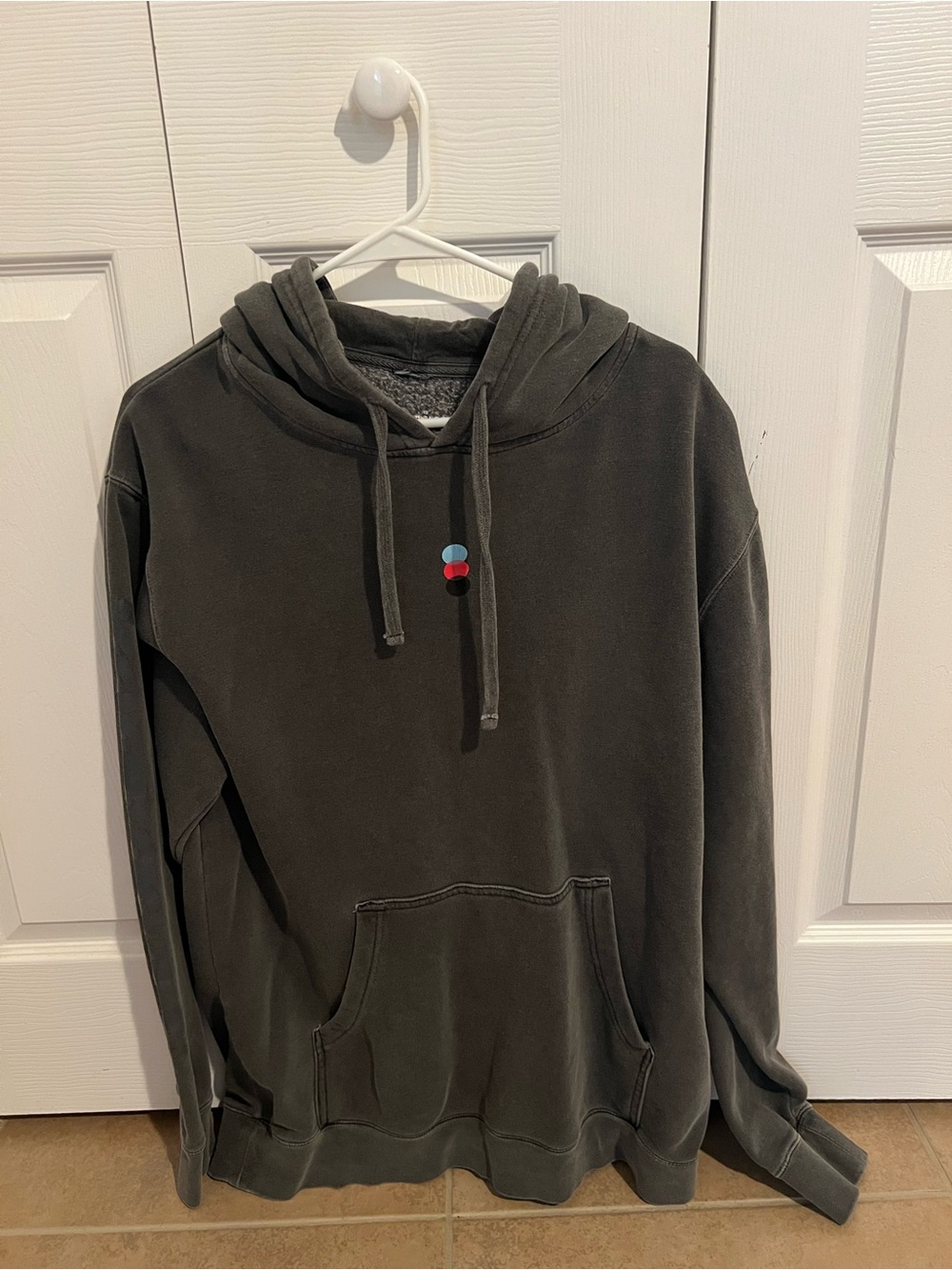 Mike. Keep Going Dark Gray Pullover Hoodie